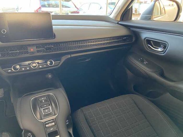 Honda ZR-V Hybrid e: HEV 2.0 i-MMD Elegance