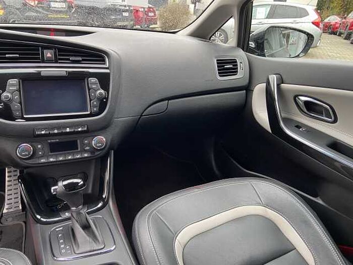 Kia Ceed 1.6 GDI DCT Platinum Edition Automatik