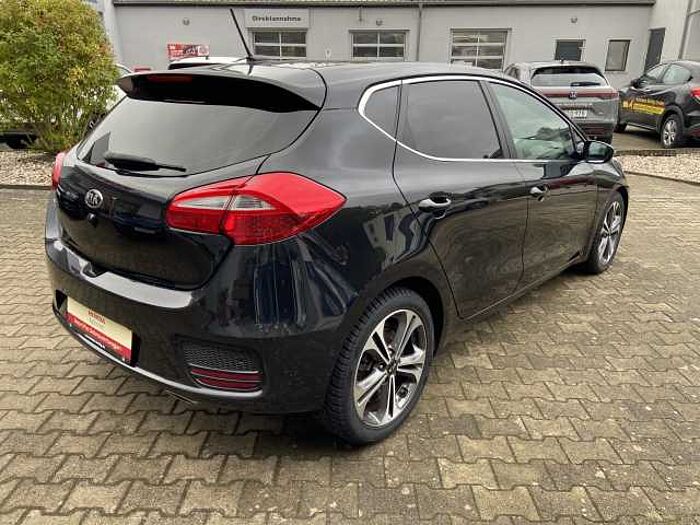 Kia Ceed 1.6 GDI DCT Platinum Edition Automatik