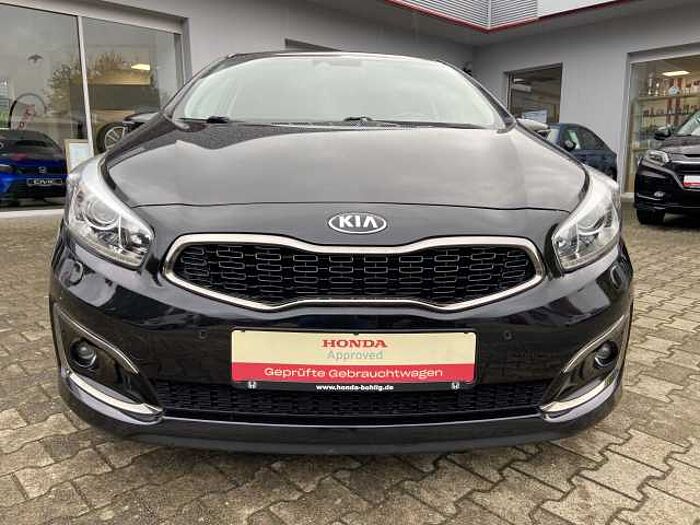 Kia Ceed 1.6 GDI DCT Platinum Edition Automatik