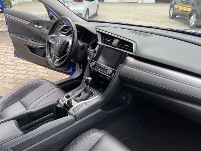Honda Civic 1.5 i-VTEC Turbo Executive Winterräder