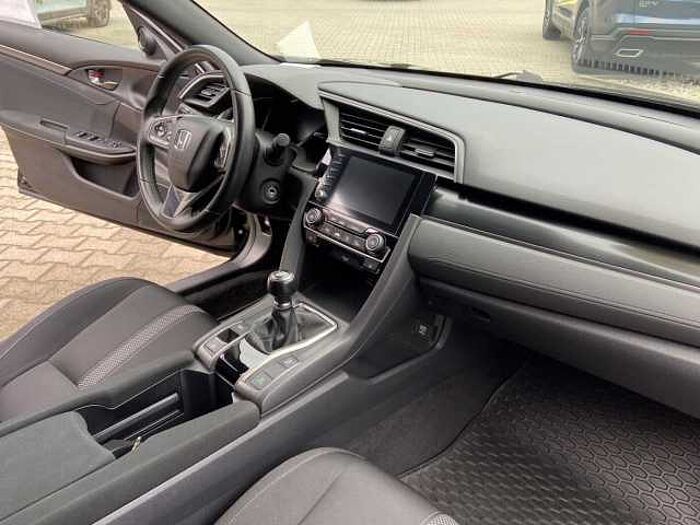 Honda Civic 1.0 Turbo Elegance / Allwetterreifen