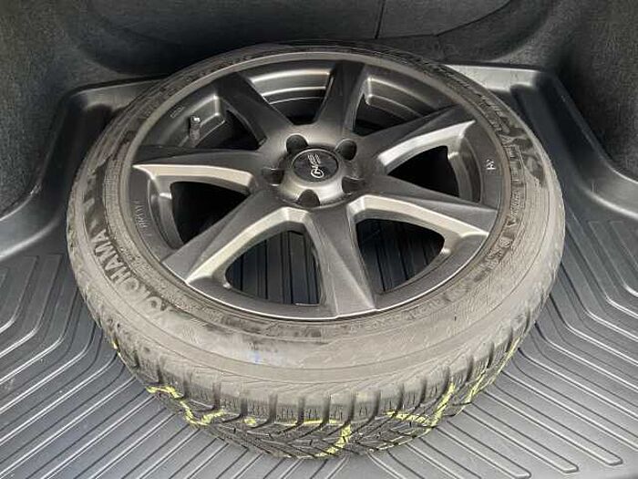 Honda Civic 1.5 i-VTEC Turbo Automatik Executive