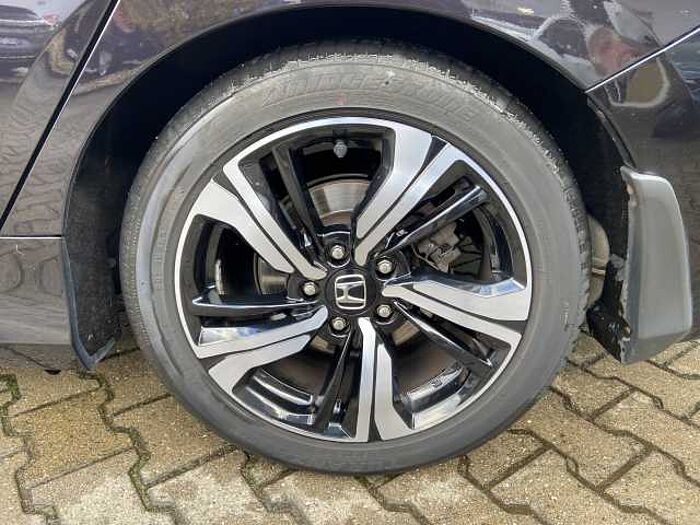 Honda Civic 1.5 i-VTEC Turbo Automatik Executive
