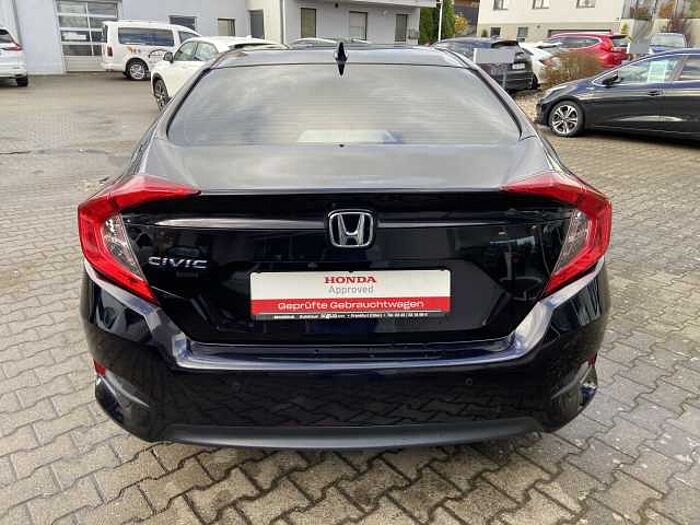 Honda Civic 1.5 i-VTEC Turbo Automatik Executive