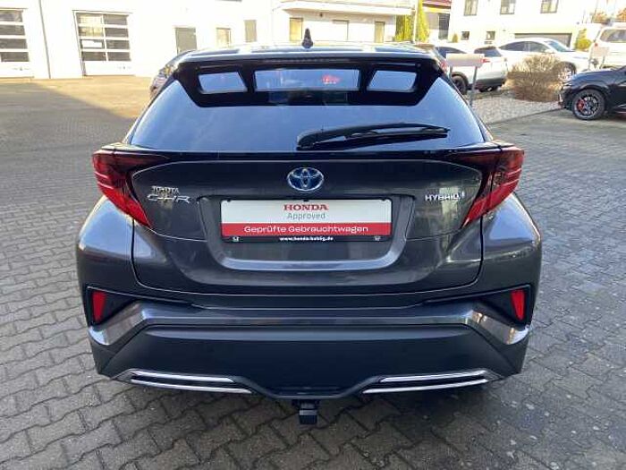 Toyota C-HR Hybrid 2.0 Team Deutschland / AHK