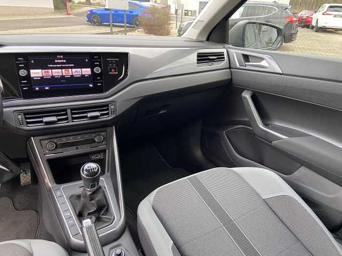 Volkswagen Polo VI 1.0 TSI OPF Highline inkl. Winterräder