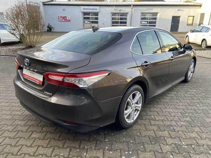 Toyota Camry 2.5 Hybrid Executive inkl. Winterräder