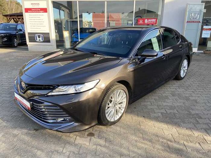 Toyota Camry 2.5 Hybrid Executive inkl. Winterräder