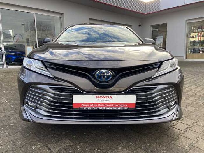 Toyota Camry 2.5 Hybrid Executive inkl. Winterräder