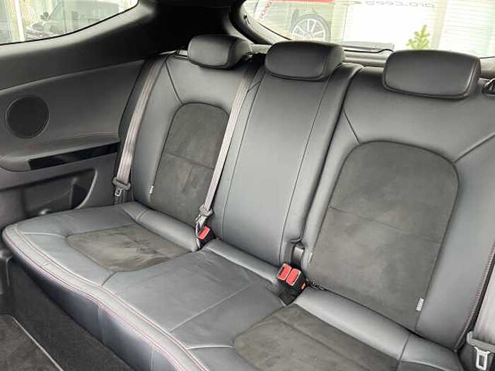 Kia pro Ceed 1.6 T-GDI GT-Track / Allwetterreifen