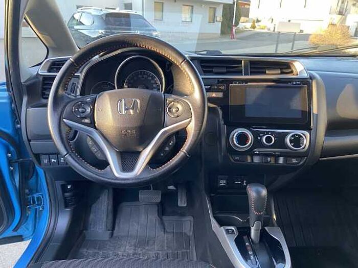 Honda Jazz 1.5 Dynamic Automatik Navigation