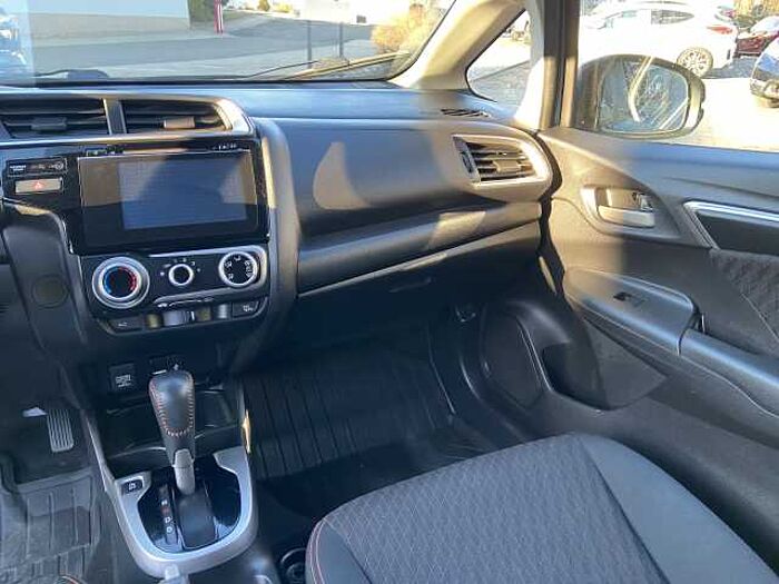 Honda Jazz 1.5 Dynamic Automatik Navigation