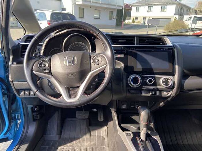 Honda Jazz 1.5 Dynamic Automatik Navigation