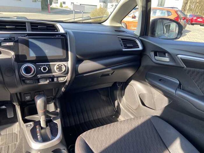 Honda Jazz 1.5 Dynamic Automatik Navigation