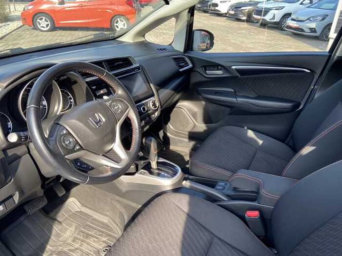 Honda Jazz 1.5 Dynamic Automatik Navigation