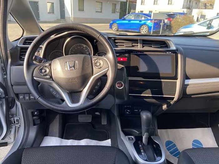 Honda Jazz 1.3 Automatik Elegance / Allwetterreifen