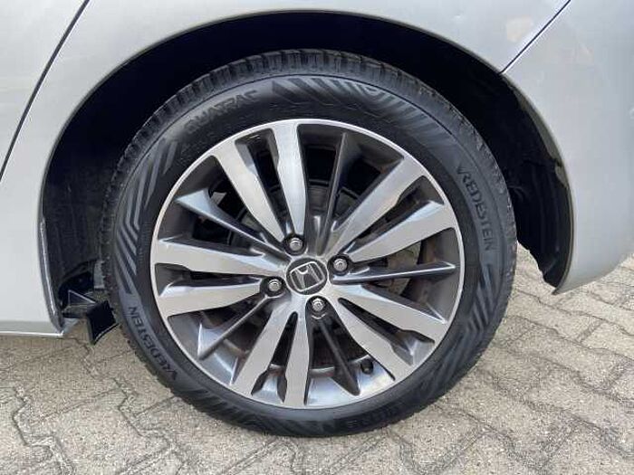 Honda Jazz 1.3 Automatik Elegance / Allwetterreifen