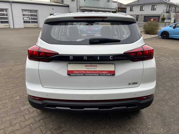 Baic Beijing X35 1.5T Fashion inkl. Winterräder!