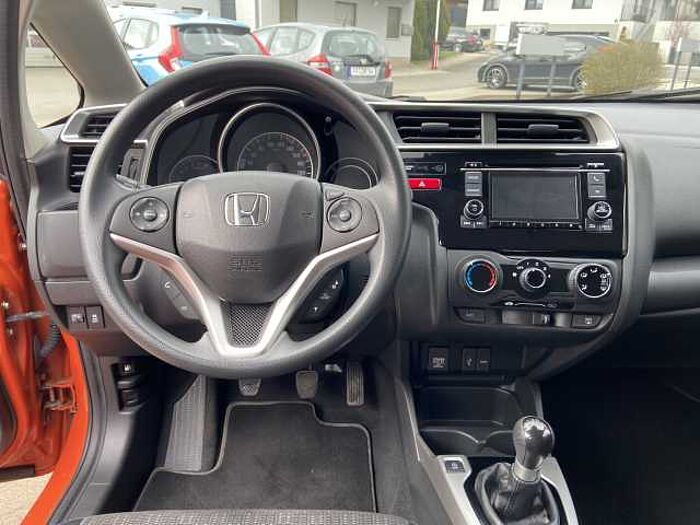 Honda Jazz 1.3 i-VTEC Trend PDC / inkl. Winterräder