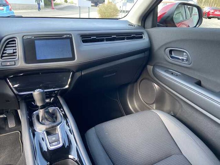 Honda HR-V 1.5 i-VTEC Comfort / Navigationssystem