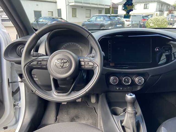 Toyota Aygo X Business Edition