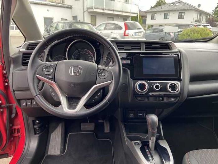 Honda Jazz 1.5 Dynamic Automatik Navigation