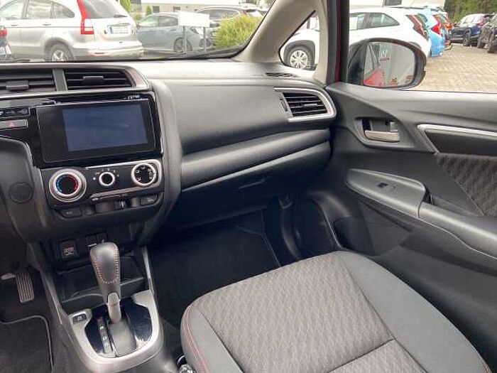 Honda Jazz 1.5 Dynamic Automatik Navigation