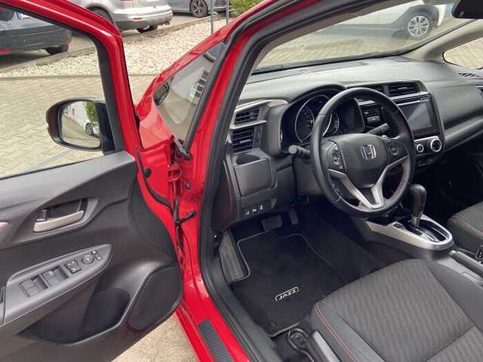 Honda Jazz 1.5 Dynamic Automatik Navigation