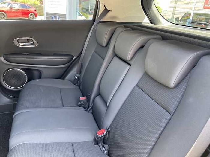 Honda HR-V 1.5 Elegance Automatik / Allwetterreifen