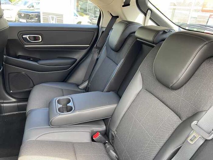 Honda HR-V 1.5 i-MMD Hybrid Advance Allwetterreifen