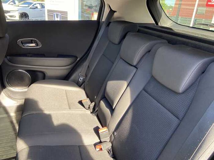 Honda HR-V 1.5 Elegance Automatik / Allwetterreifen