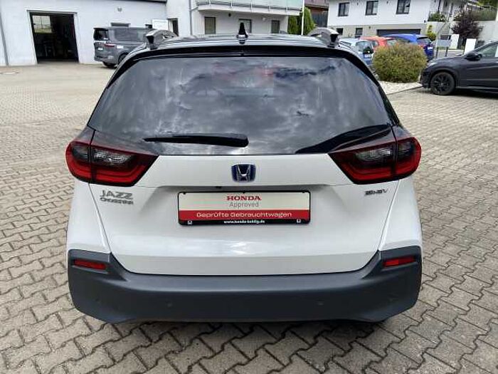 Honda Jazz 1.5 i-MMD Crosstar Executive / Winterräder
