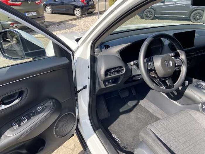 Honda ZR-V Hybrid e:HEV 2.0 i-MMD Elegance / Allwetter