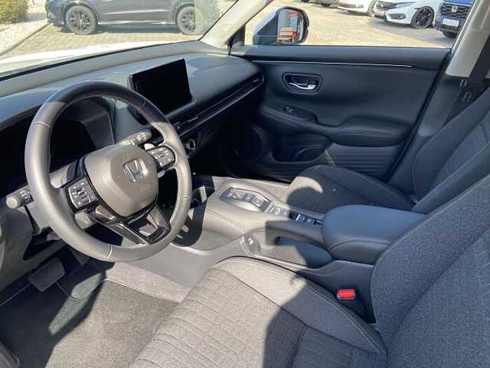 Honda ZR-V Hybrid e:HEV 2.0 i-MMD Elegance / Allwetter
