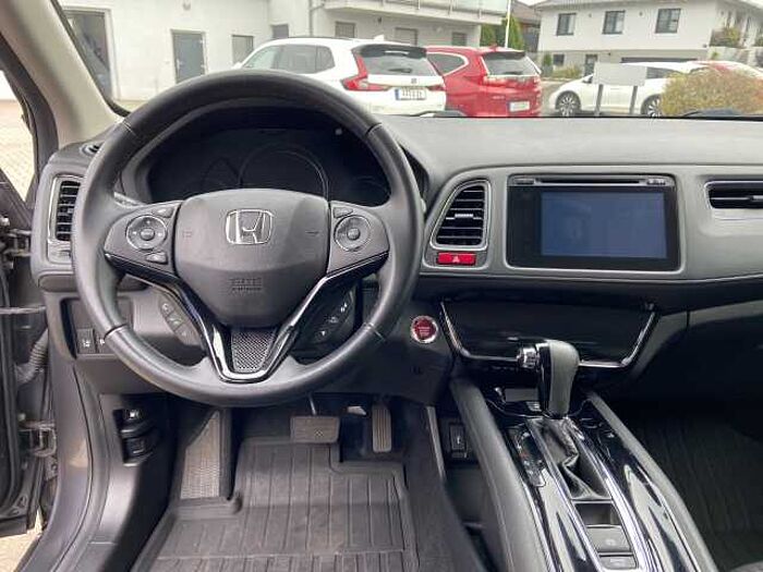 Honda HR-V 1.5 Automatik Executive inkl. Winterräder