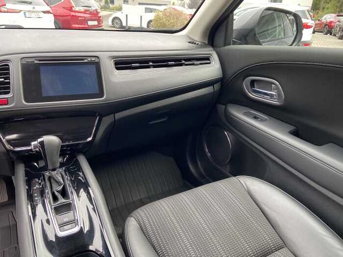Honda HR-V 1.5 Automatik Executive inkl. Winterräder