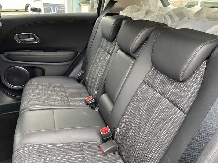 Honda HR-V 1.5 Automatik Executive inkl. Winterräder
