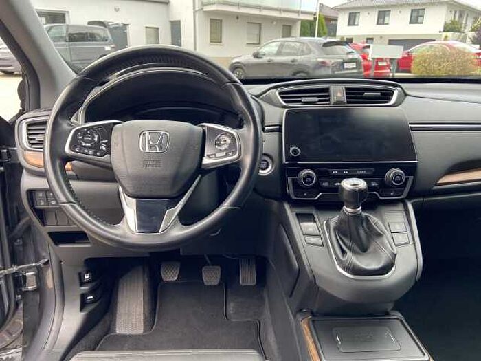 Honda CR-V 1.5 Turbo 4WD Lifestyle / AHK / 19-Zoll