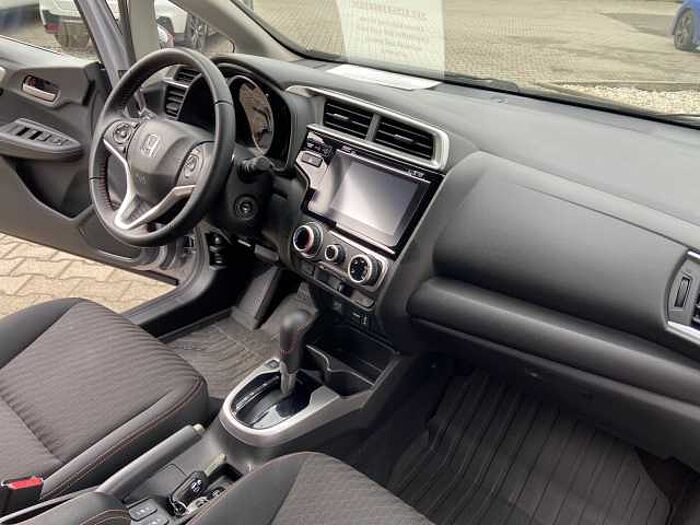 Honda Jazz 1.5 Dynamic Automatik Navigation