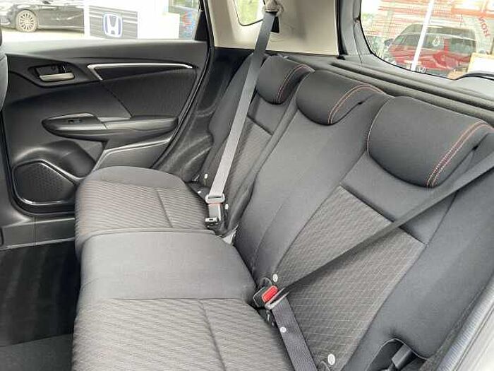 Honda Jazz 1.5 Dynamic Automatik Navigation